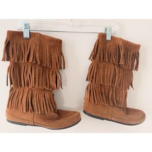 Minnetonka Women's Brown Suede Fringed Moccasin Boots 10 Boho Revival Festival